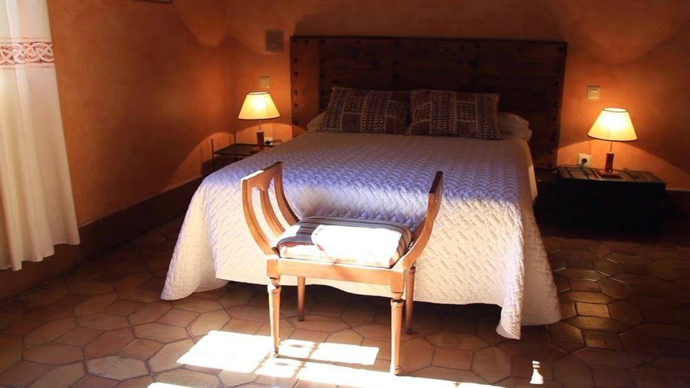 Posada De La Triste Condesa Arenas de San Pedro Buitenkant foto